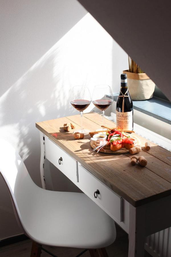 Bed And Wine Nonsolovino Bed & Breakfast Reeuwijk Eksteriør bilde